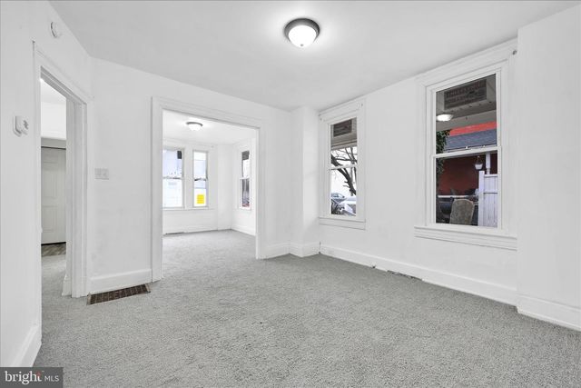 132 N WEST ST, York, PA 17401