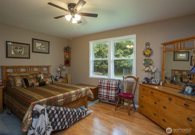 72 Doe Place, Sequim, WA 98382