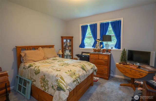 72 Doe Place, Sequim, WA 98382