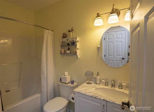 72 Doe Place, Sequim, WA 98382