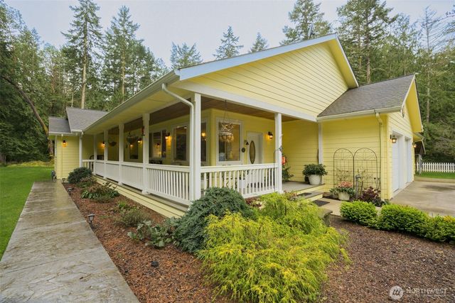 72 Doe Place, Sequim, WA 98382