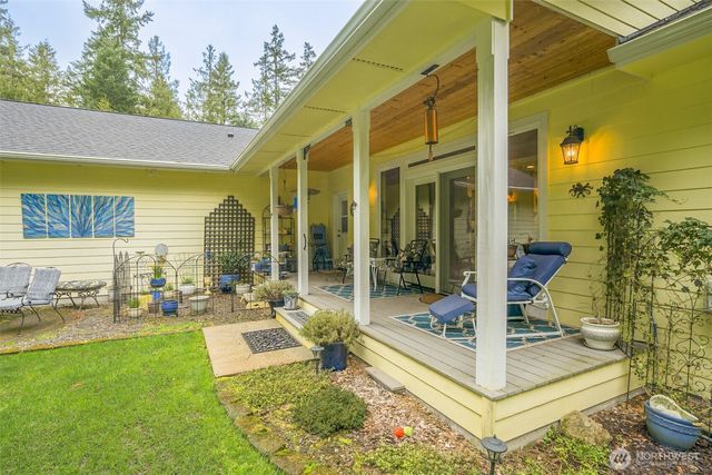 72 Doe Place, Sequim, WA 98382