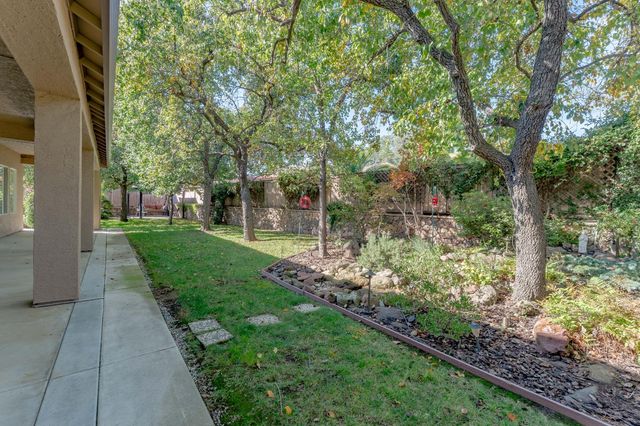 309 Browning Ct, Roseville, CA 95747