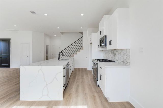 5310 Denmark Street, Houston, TX 77028