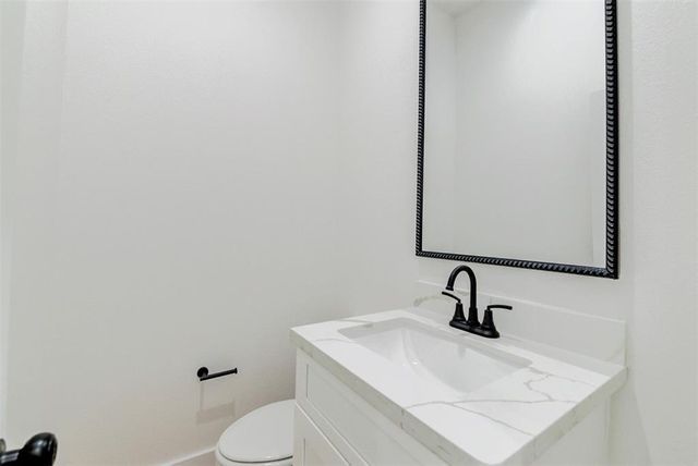 5310 Denmark Street, Houston, TX 77028