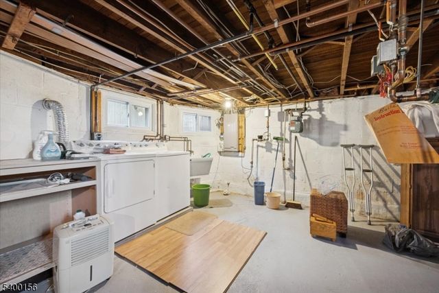 20 Camman Pl, Somerville Boro, NJ 08876