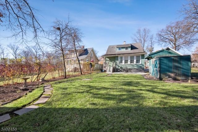 20 Camman Pl, Somerville Boro, NJ 08876