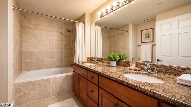 13100 Bella Casa CIR 235, Fort Myers, FL 33966