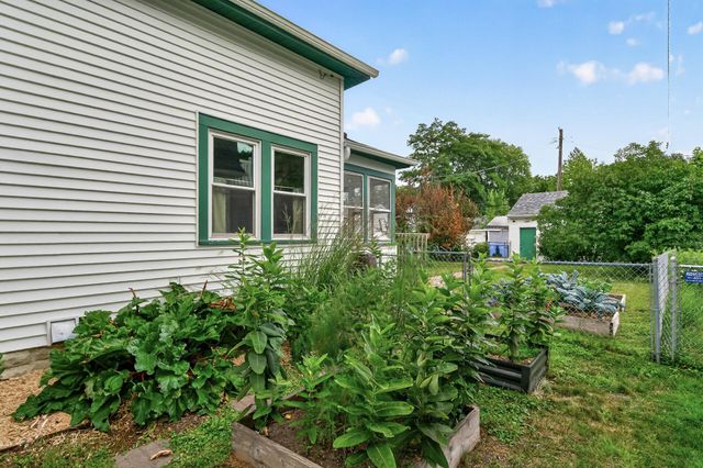 3217 30th Avenue S, Minneapolis, MN 55406