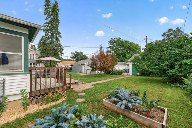 3217 30th Avenue S, Minneapolis, MN 55406