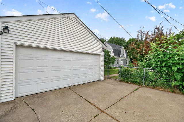 3217 30th Avenue S, Minneapolis, MN 55406