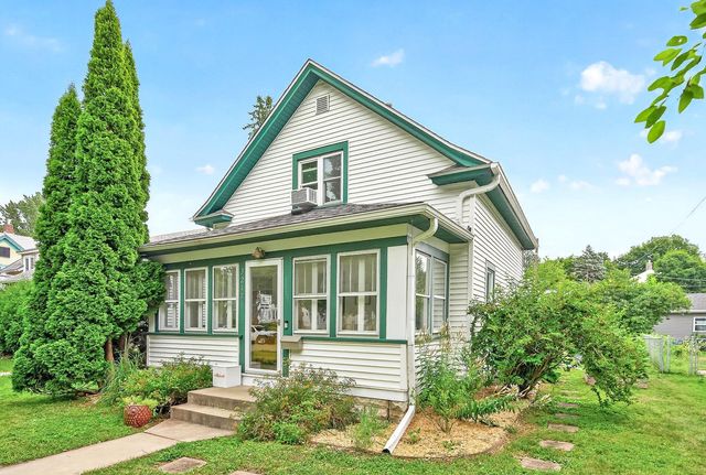 3217 30th Avenue S, Minneapolis, MN 55406