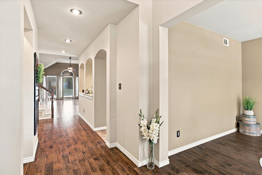 6625 Stewart Boulevard, The Colony, TX 75056 — photo 2