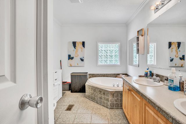 140 Circle View ST, Rocky Mount, VA 24151