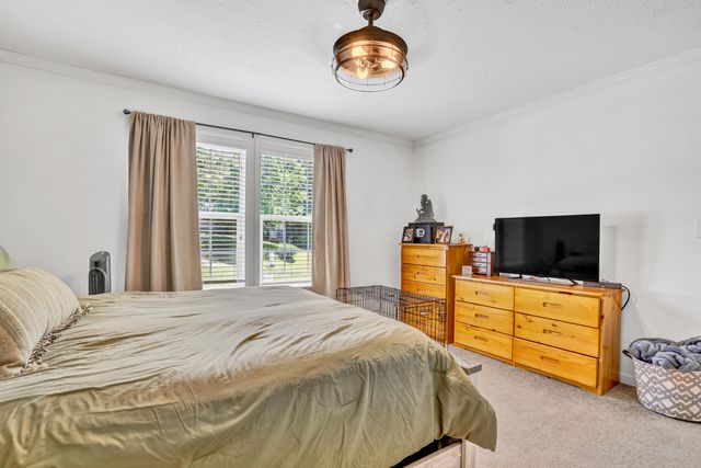 140 Circle View ST, Rocky Mount, VA 24151