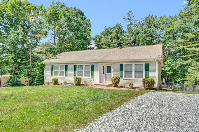 140 Circle View ST, Rocky Mount, VA 24151