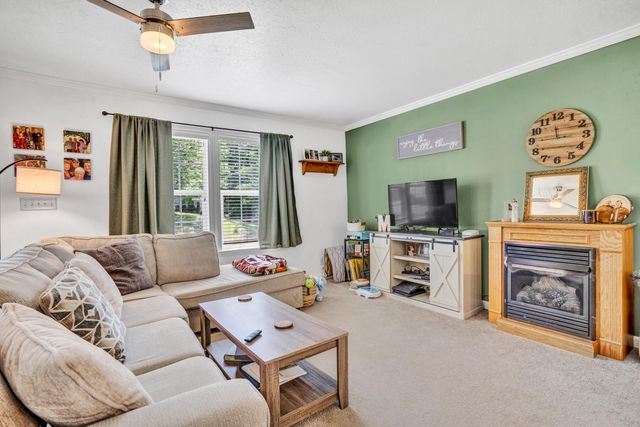 140 Circle View ST, Rocky Mount, VA 24151