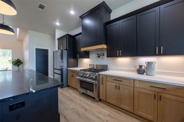 1000 Denson Allen, Coldspring, TX 77331