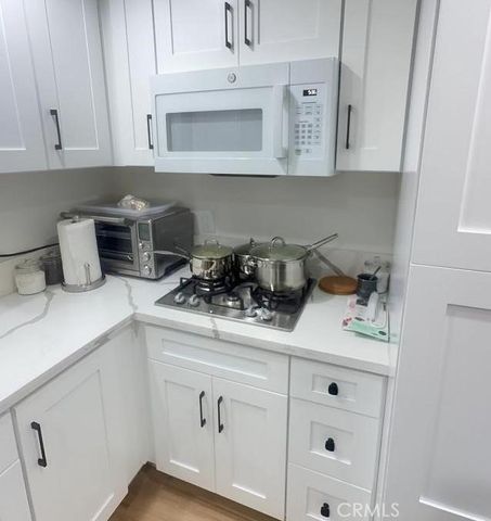 167 W Ash, Burbank, CA 91502