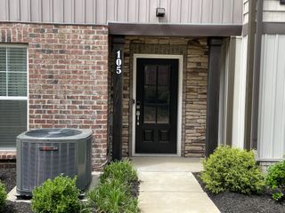 105 Jean Alyne Dotson Dr, La Vergne, TN 37086