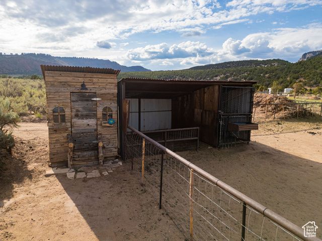 8552 W SAWTOOTH PARK DR, Vernal, UT 84078