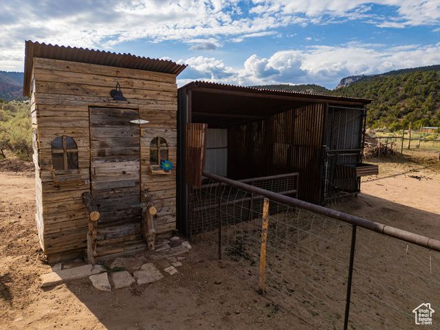 8552 W SAWTOOTH PARK DR, Vernal, UT 84078