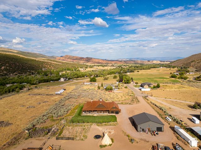 8552 W SAWTOOTH PARK DR, Vernal, UT 84078