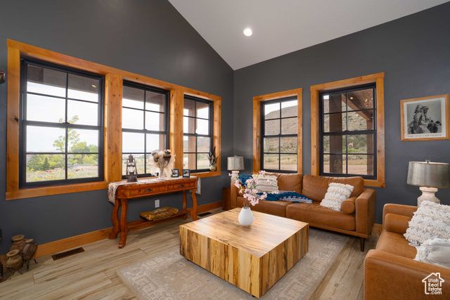 8552 W SAWTOOTH PARK DR, Vernal, UT 84078