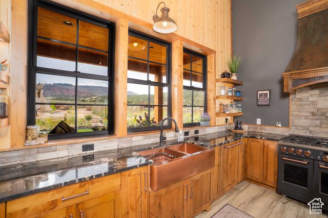 8552 W SAWTOOTH PARK DR, Vernal, UT 84078