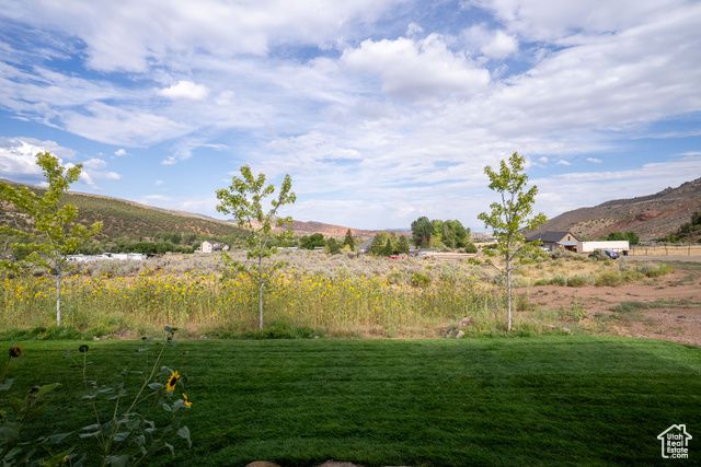 8552 W SAWTOOTH PARK DR, Vernal, UT 84078
