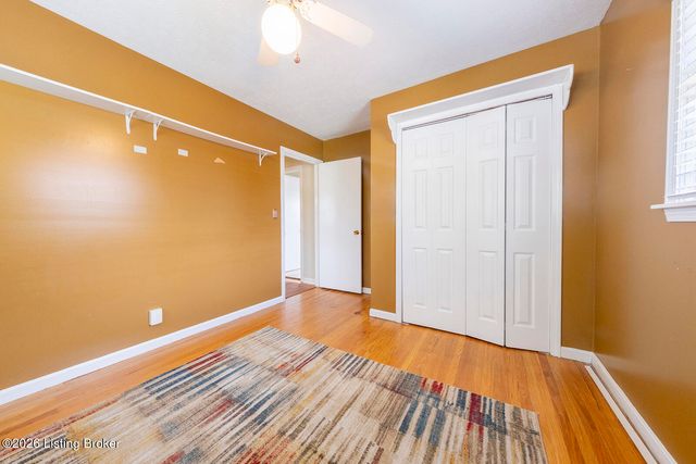 4021 Blossomwood Dr, Louisville, KY 40220