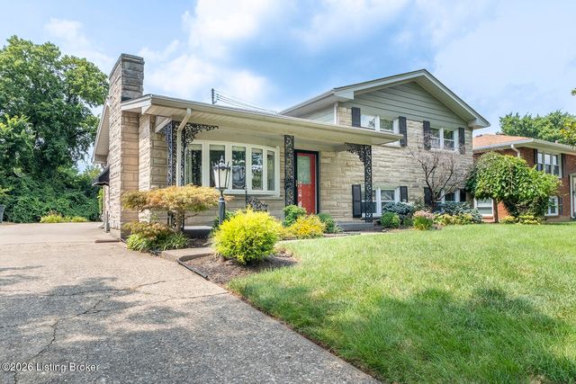 4021 Blossomwood Dr, Louisville, KY 40220