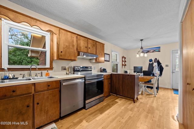 1615 Highland Drive, Washington, NC 27889