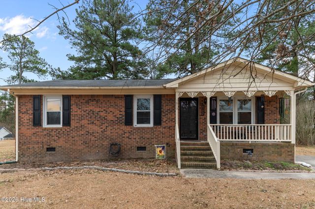 1615 Highland Drive, Washington, NC 27889
