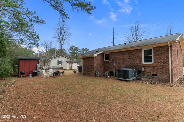 1615 Highland Drive, Washington, NC 27889