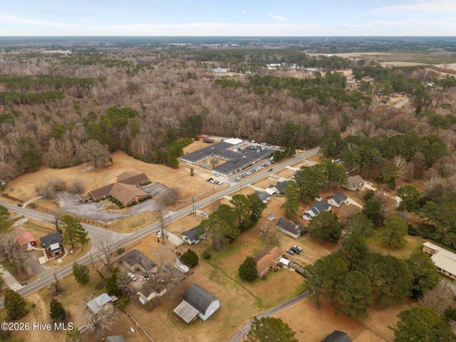 1615 Highland Drive, Washington, NC 27889