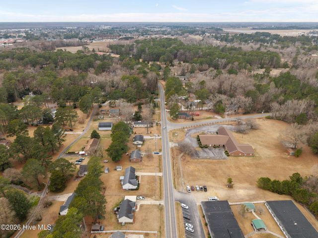 1615 Highland Drive, Washington, NC 27889