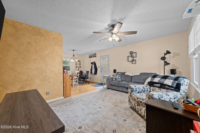 1615 Highland Drive, Washington, NC 27889