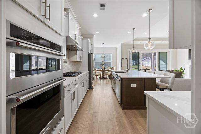 2221 Laurel Oak Avenue, Hardeeville, SC 29927