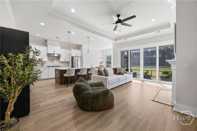 2221 Laurel Oak Avenue, Hardeeville, SC 29927