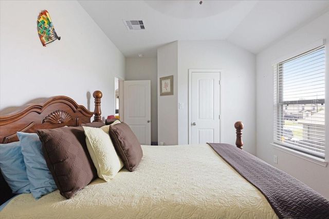 1685 County Road 5102 Road, Cleveland, TX 77327