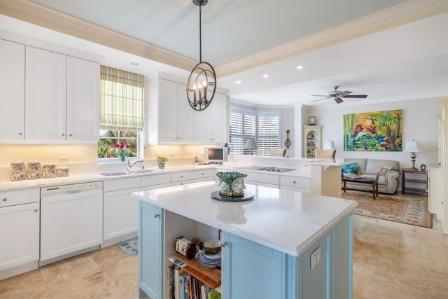 9049 Somerset Bay Lane 302, Vero Beach, FL 32963