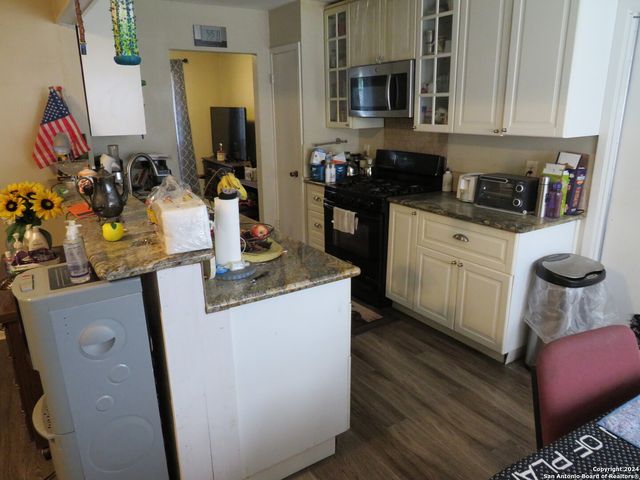 4815 Sorrento, San Antonio, TX 78217