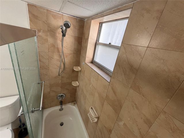 2000 Biarritz Drive 407, Miami Beach, FL 33141