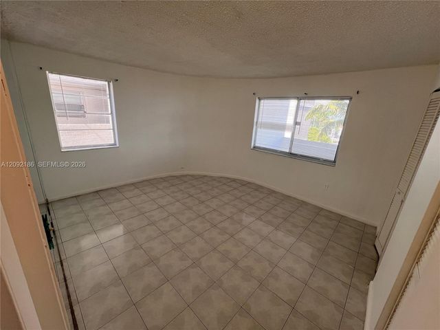 2000 Biarritz Drive 407, Miami Beach, FL 33141