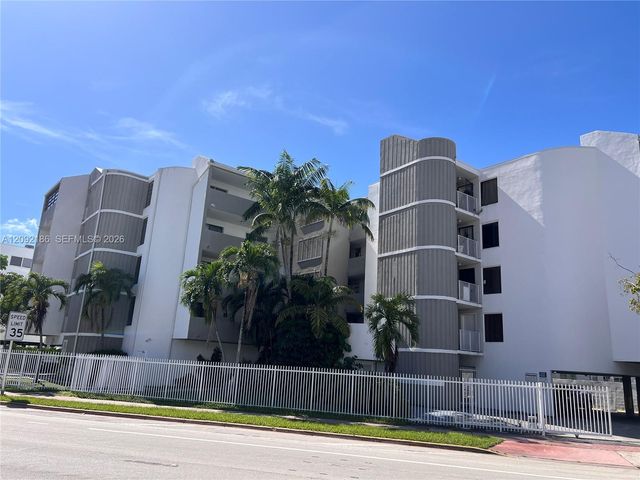 2000 Biarritz Drive 407, Miami Beach, FL 33141