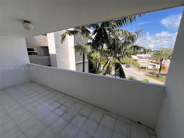 2000 Biarritz Drive 407, Miami Beach, FL 33141