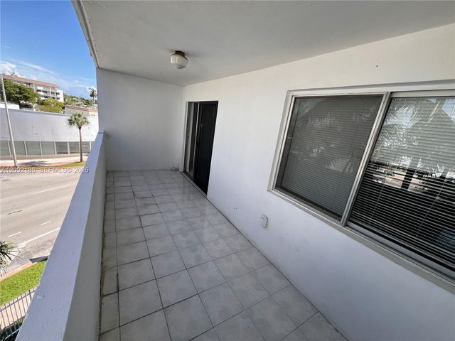 2000 Biarritz Drive 407, Miami Beach, FL 33141