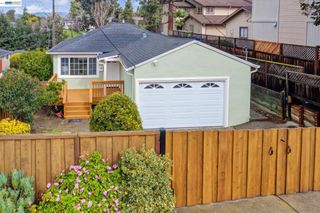 1696 East Ave, Hayward, CA 94541