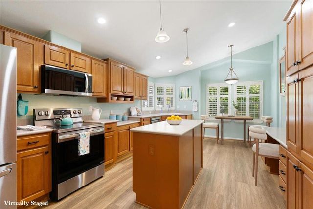 300 Plum Street 77, Capitola, CA 95010